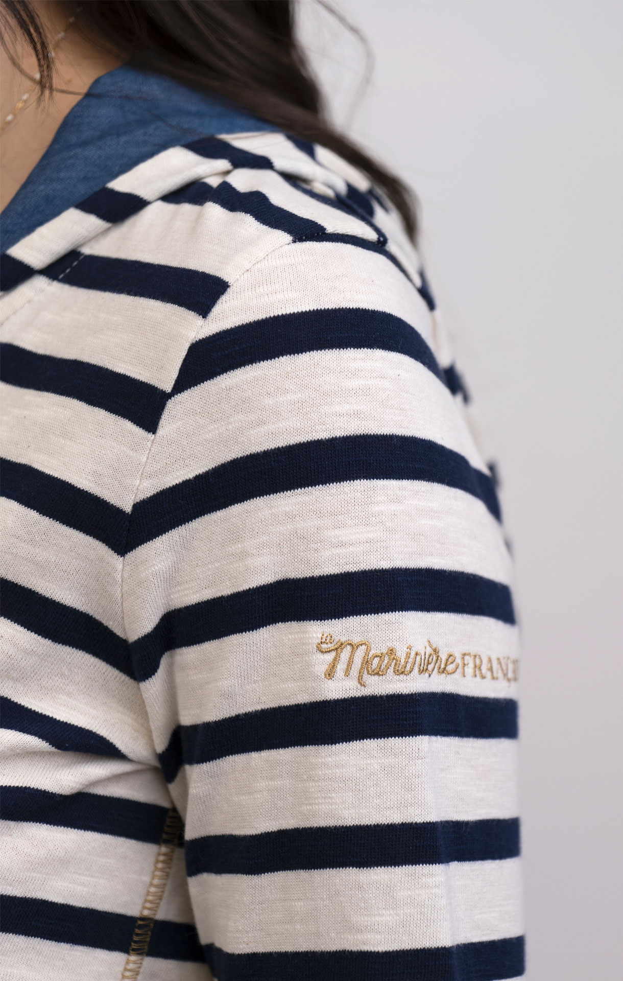 T-shirt zippé rayé à capuche DIVINE ECRU MARINE – Image 6
